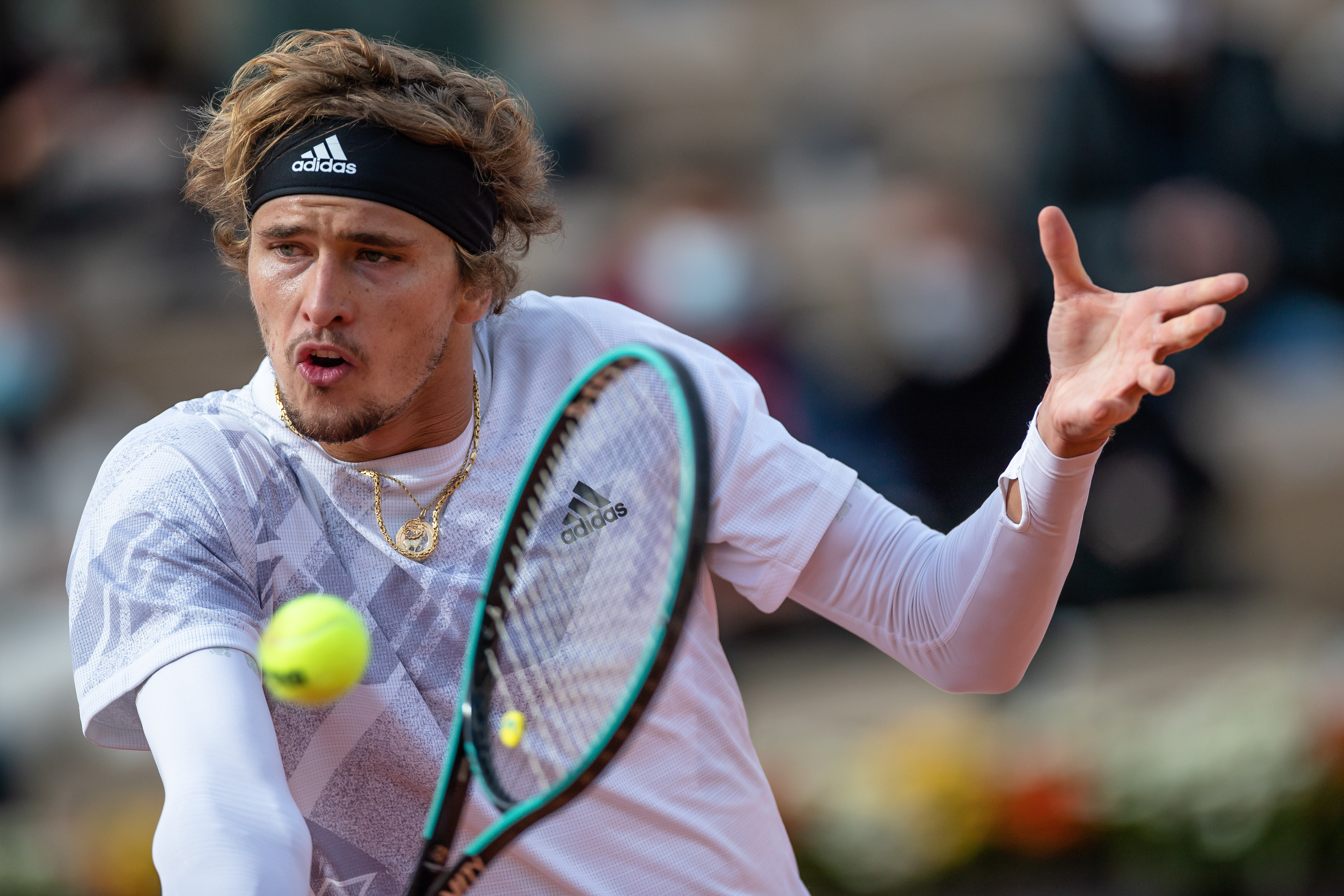 这一历史性 这一历史性